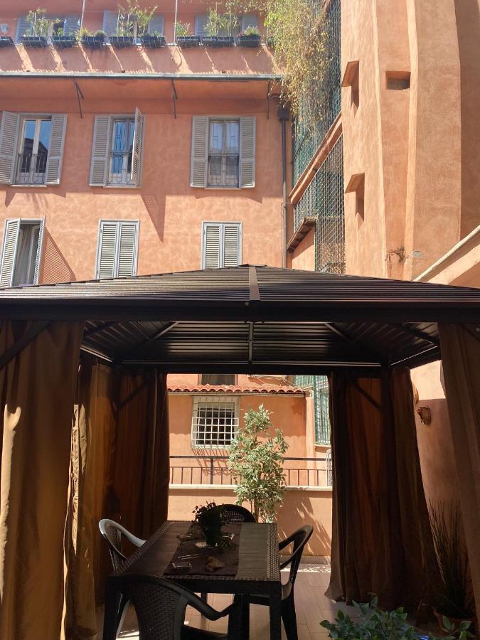 Condotti Apartment Roma Esterno foto
