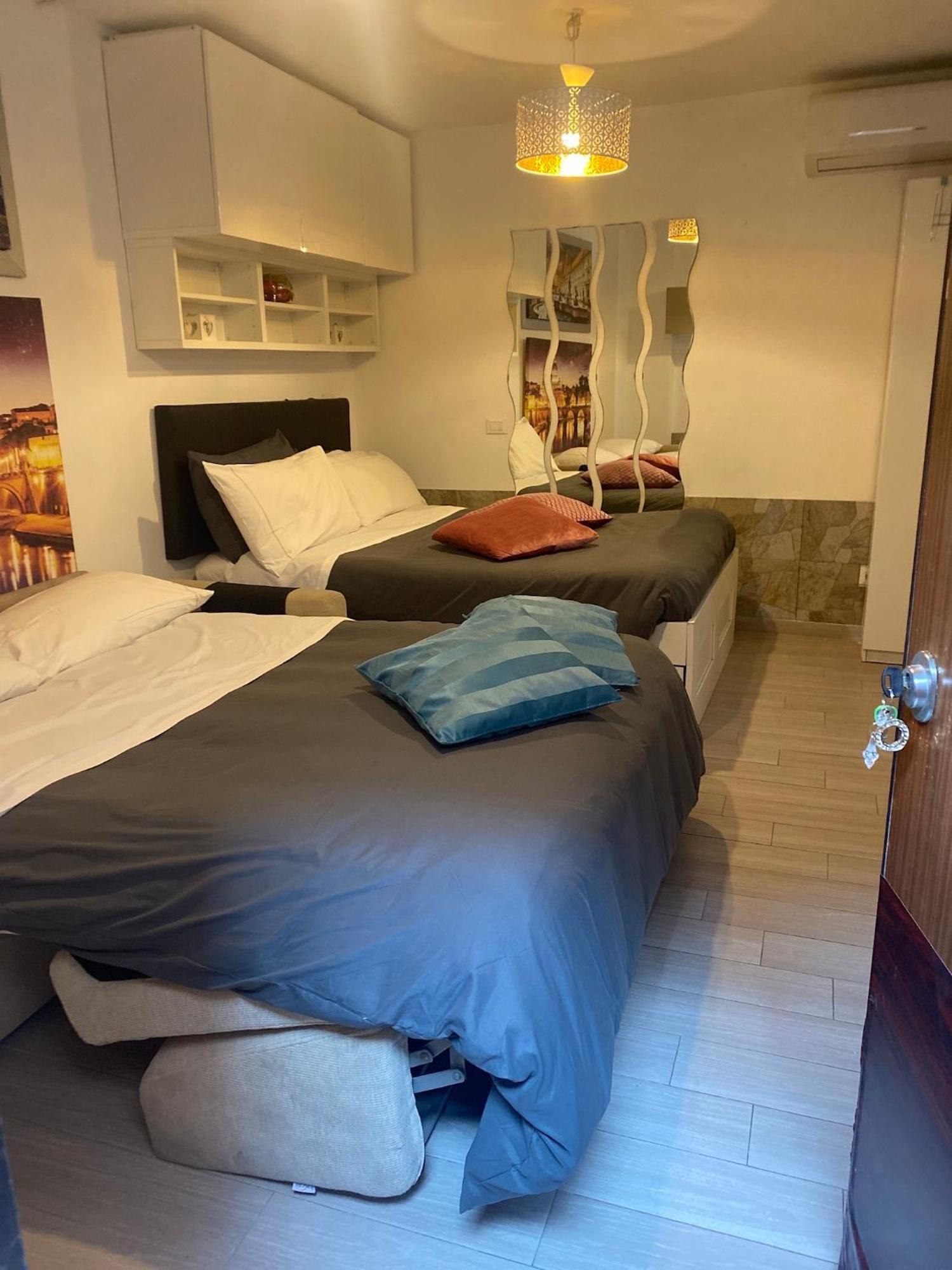 Condotti Apartment Roma Esterno foto